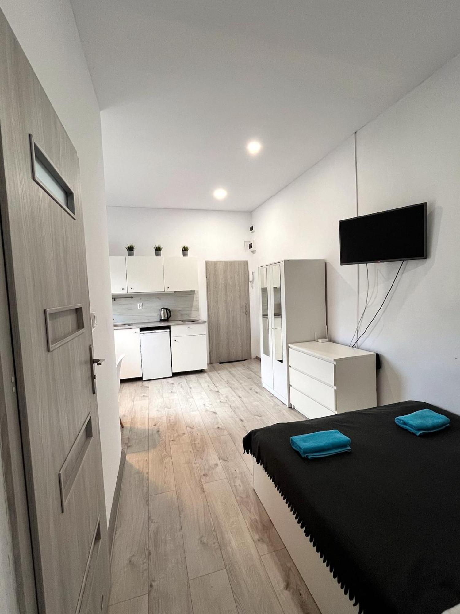 Delux9 Apartment Lodz  Ngoại thất bức ảnh