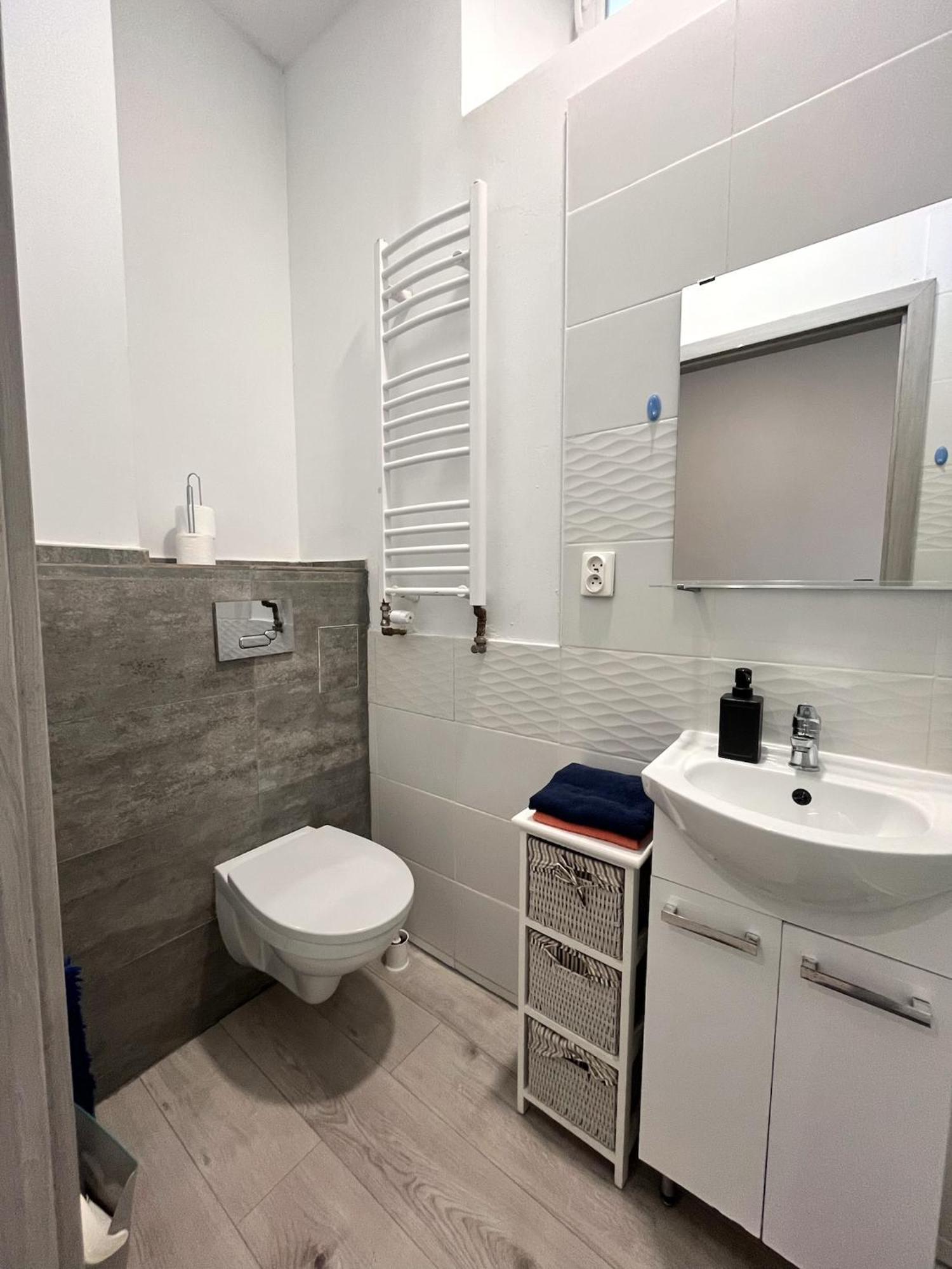 Delux9 Apartment Lodz  Ngoại thất bức ảnh
